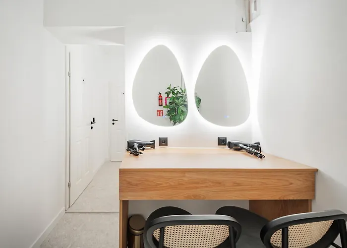Home1 - Rivé Boutique *