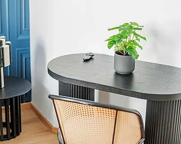 Home1 - Rivé Boutique